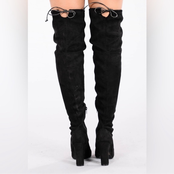 Ollie black suede knee high boots size 7 - Picture 3 of 3